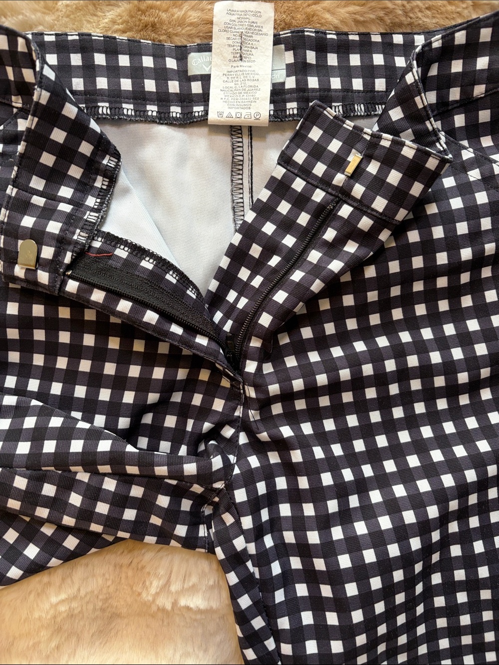 Callaway women’s black and white check golf shorts 7 inch inseam size 4 - Picture 8 of 8